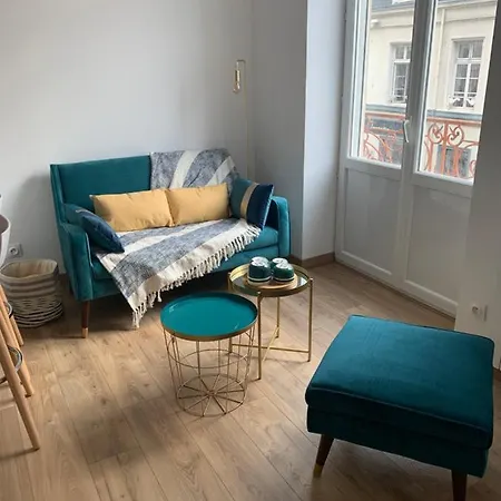 Appartement En Hyper Centre - *